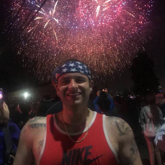 Meet your Posher, Aaron - Picture 1 of 1